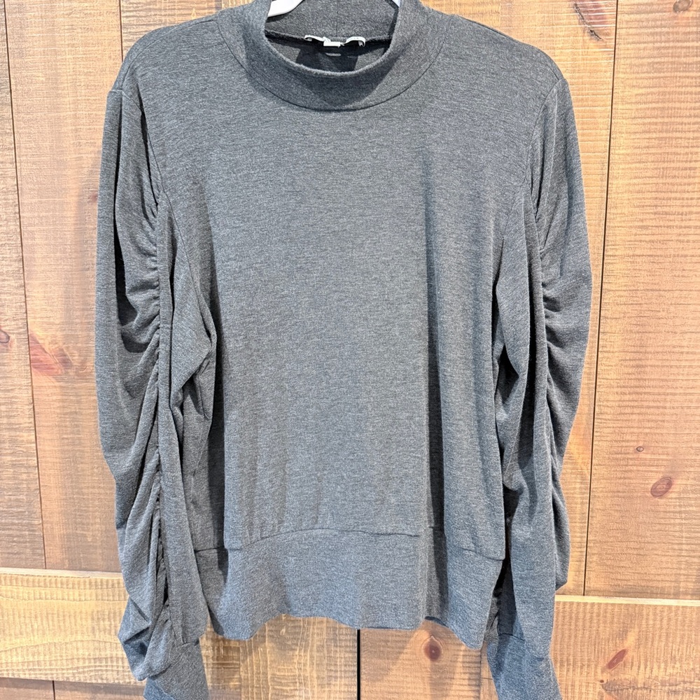 Women's Gray Ruched-Sleeve Mock Neck Shirt